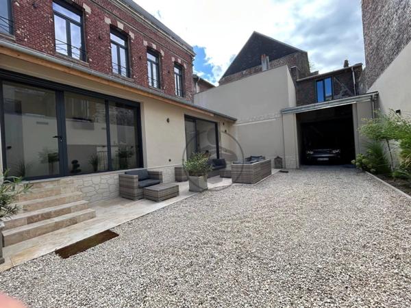 Vente Maison 7 pièces 185 m2 à Saint-Quentin