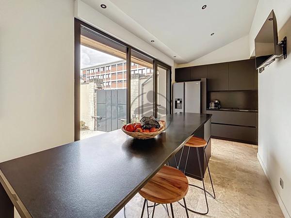 Vente Maison 7 pièces 185 m2 à Saint-Quentin