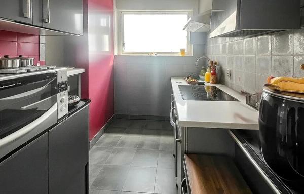 Appartement T2 lumineux avec vue dégagée - Châtillon Centre