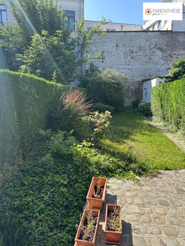 Vieux Lille Maison 4 chambres, bureau jardin et garage double