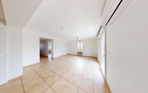 Maison à vendre    5 pièces • 94,07 m2 Reyrieux