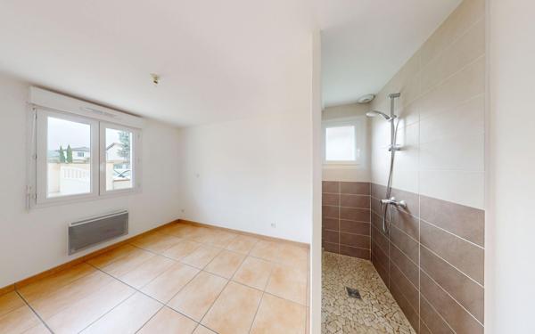 Maison à vendre    5 pièces • 94,07 m2 Reyrieux