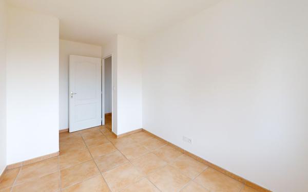 Maison à vendre    5 pièces • 94,07 m2 Reyrieux