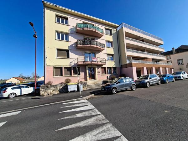 Appartement lumineux avec balcon et garage !