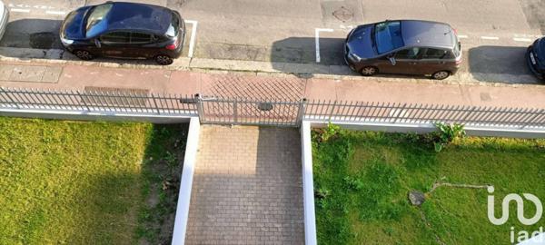 Appartement 4 pièces de 64 m² à Montrouge (92120)