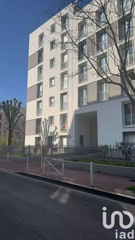 Appartement 4 pièces de 64 m² à Montrouge (92120)