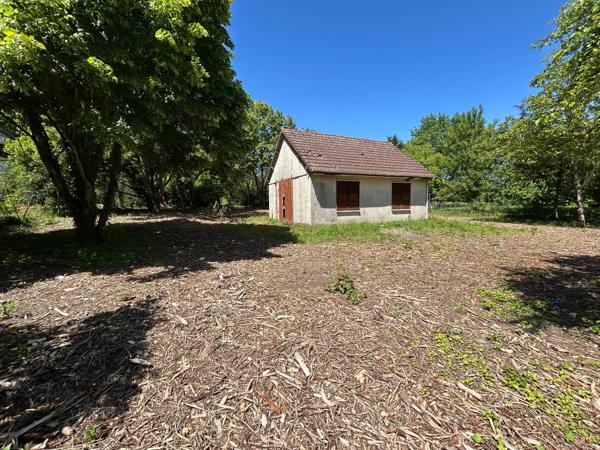 Terrain de 3 041m² constructible