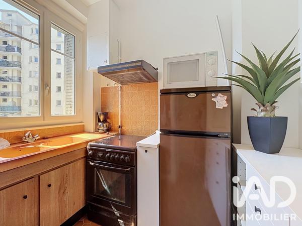 Appartement à vendre 3 pièces 59 m² Asnières-sur-Seine