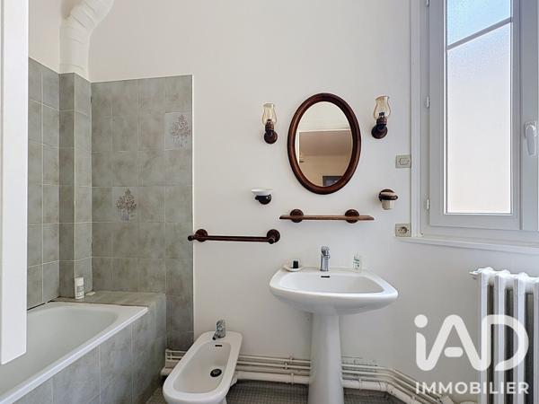Appartement à vendre 3 pièces 59 m² Asnières-sur-Seine