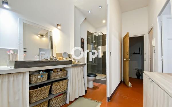 Maison à vendre    5 pièces • 94 m2 Aubagne