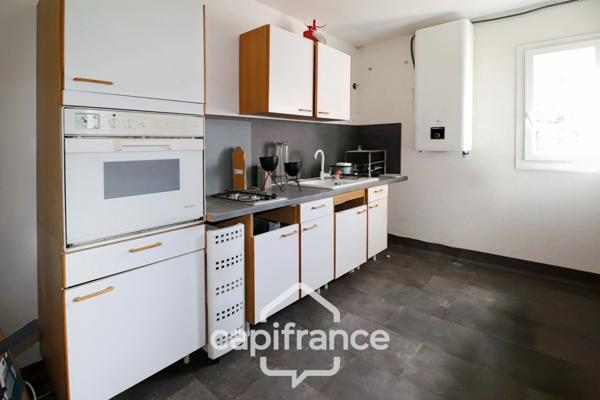 Maison à vendre 7 pièces LA CADIERE D'AZUR (83)