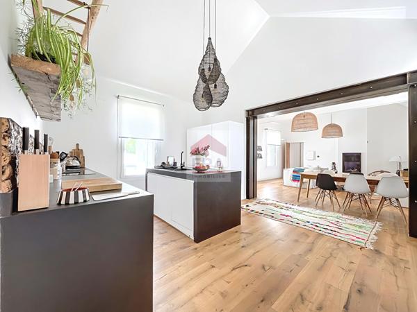 Maison Suresnes 7 pièce(s) 190 m2