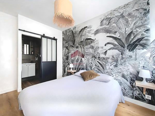 Maison Suresnes 7 pièce(s) 190 m2