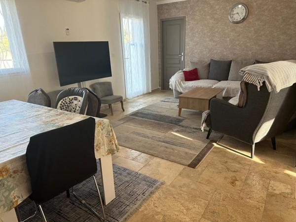 SUPERBE T3  CLE EN MAIN PROCHE COMMODITES A PIEDS