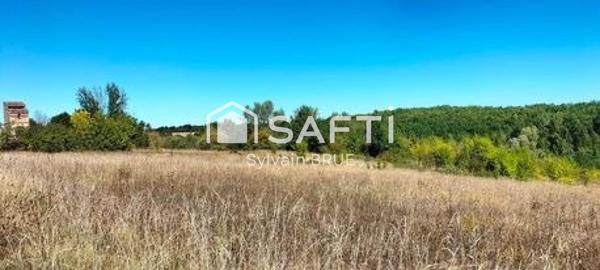 Terres agricoles, 5Ha, avec activité Caprins Bio