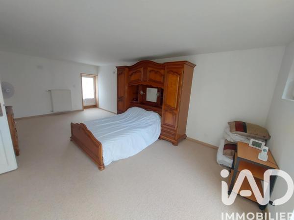 Maison à vendre 4 pièces 90 m² Bazoges-en-Pareds