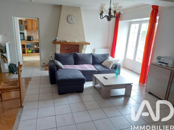 Maison à vendre 4 pièces 90 m² Bazoges-en-Pareds
