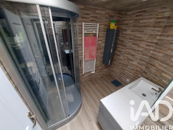 Maison à vendre 4 pièces 90 m² Bazoges-en-Pareds