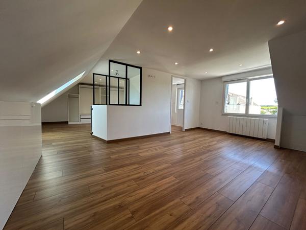 PLOUGAR- Maison - 6 pièces - 159m2 Plougar
