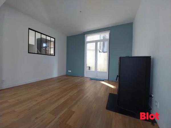 Maison 6 pièce(s)