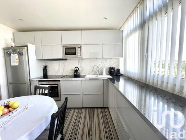 Appartement 4 pièces de 79 m² à Savigny-sur-Orge (91600)