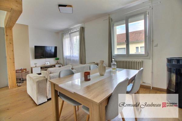 Maison Bonneval  81 m2 - 2 Chambres 1 bureau