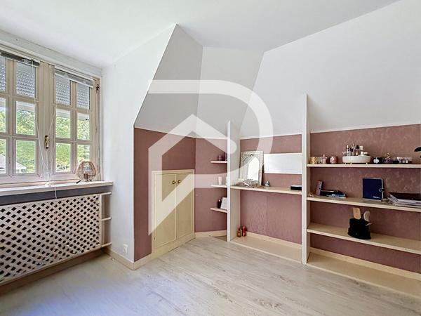 Maison 8 pièces 170.76 m2