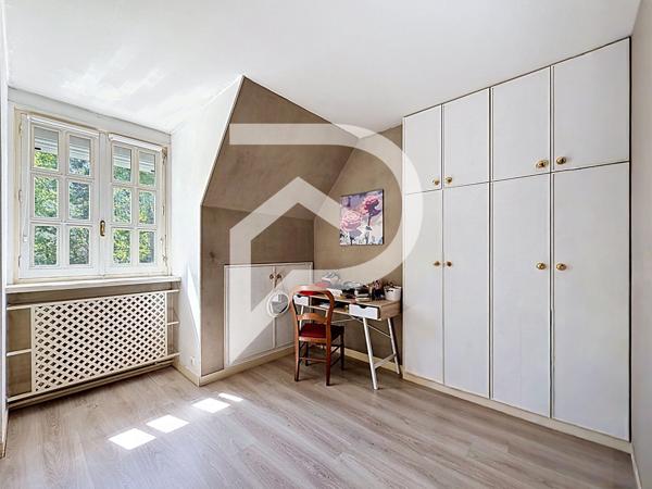 Maison 8 pièces 170.76 m2