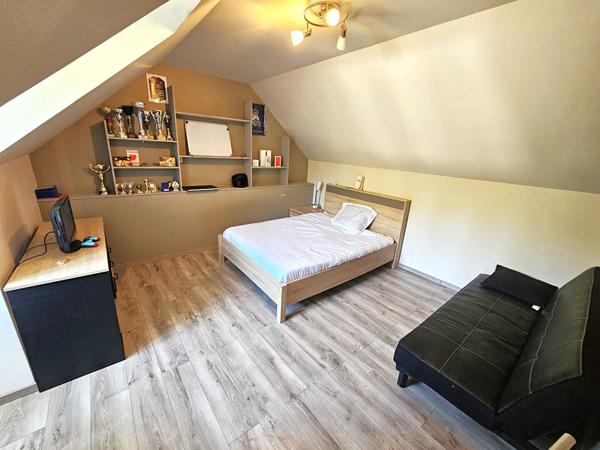Maison 6 pièces 156.51 m2