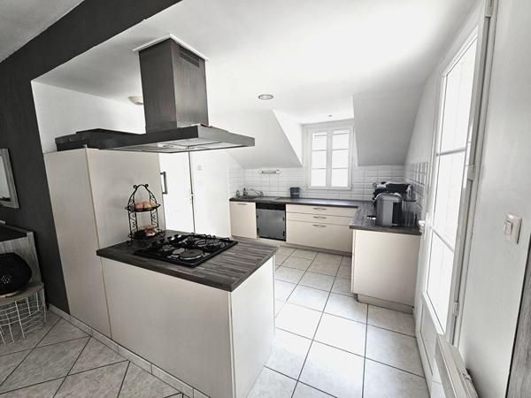Maison 6 pièces 156.51 m2