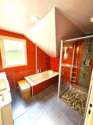 Maison 6 pièces 156.51 m2