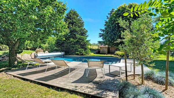 Maison à vendre 6 pièces de 150 m²