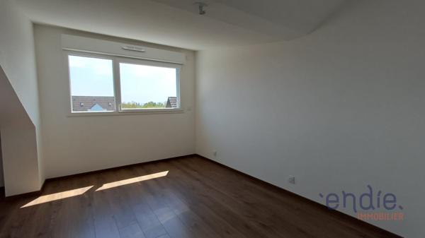 ROSENAU – Superbe appartement 3 pièces au dernier étage – 62,13 m² habitables et 91,48 m² au sol