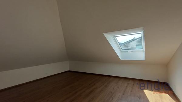ROSENAU – Superbe appartement 3 pièces au dernier étage – 62,13 m² habitables et 91,48 m² au sol