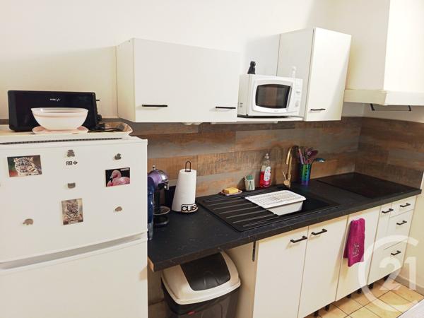 Appartement T2 à vendre  2 pièces - 42 m 2   LA ROCHELLE  - 17