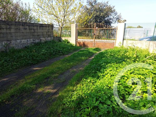 Appartement T2 à vendre  2 pièces - 42 m 2   LA ROCHELLE  - 17