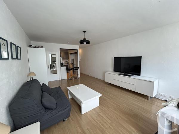 Appartement T2 à vendre  2 pièces - 42 m 2   LA ROCHELLE  - 17
