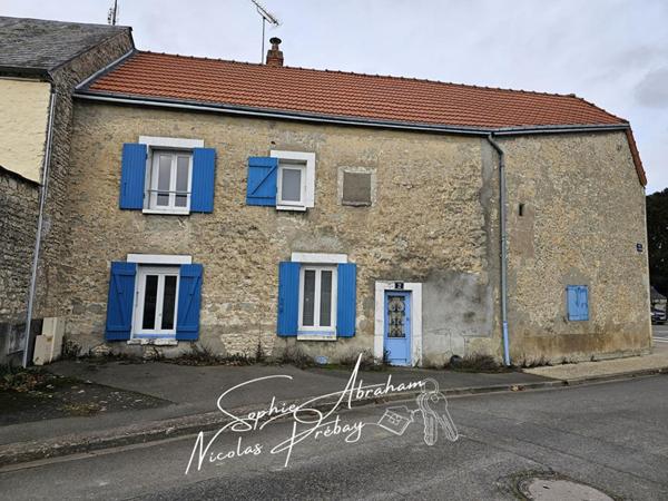 Maison rénovée en centre ville, proche des commerces, écoles et gare SNCF