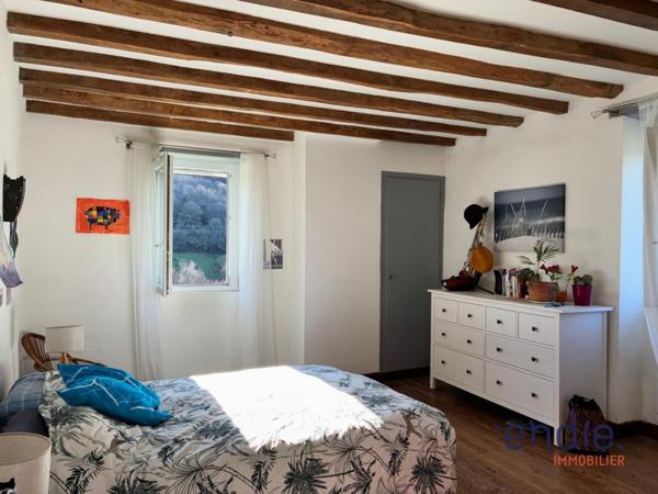 Maison Grange Terrain 7 350 m² , Sans Vis-à-Vis
