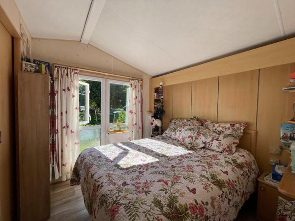 Venez découvrir ce coin de nature prêt à accueillir votre nouveau projet de vie !!