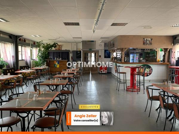 Murs et fonds de commerce - restaurant - salle de spectacle - appartement type 3 - atelier/garage - 450 m² - Saint-Pierre