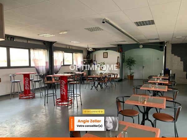Murs et fonds de commerce - restaurant - salle de spectacle - appartement type 3 - atelier/garage - 450 m² - Saint-Pierre