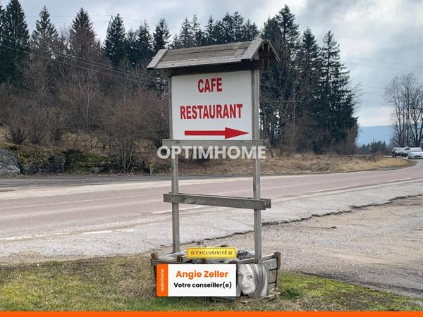 Murs et fonds de commerce - restaurant - salle de spectacle - appartement type 3 - atelier/garage - 450 m² - Saint-Pierre