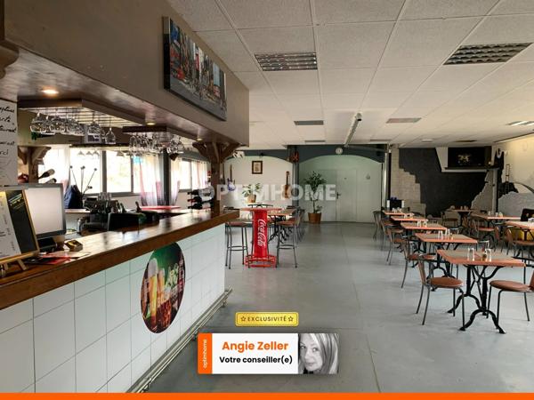 Murs et fonds de commerce - restaurant - salle de spectacle - appartement type 3 - atelier/garage - 450 m² - Saint-Pierre