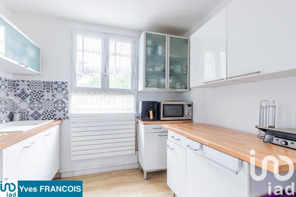 Apartment for sale 4 rooms 65 m² Sainte-Geneviève-des-Bois