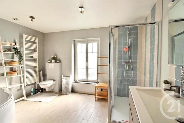 Maison à vendre  8 pièces - 194,70 m2 CHATEAU THIERRY - 02