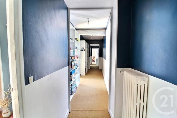 Maison à vendre  8 pièces - 194,70 m2 CHATEAU THIERRY - 02