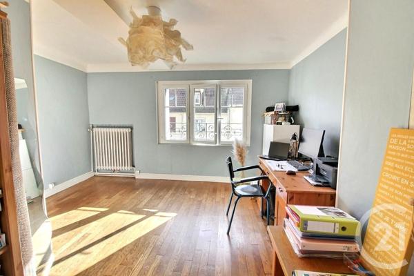 Maison à vendre  8 pièces - 194,70 m2 CHATEAU THIERRY - 02