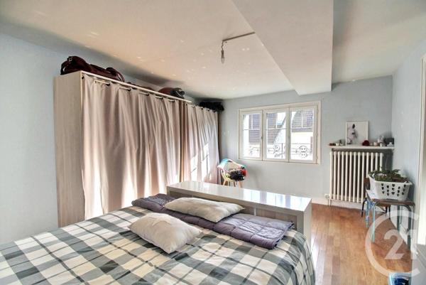 Maison à vendre  8 pièces - 194,70 m2 CHATEAU THIERRY - 02