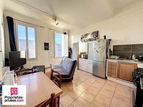 RIANS Appartement T2 2 -ème étage loué lumineux 45 m²